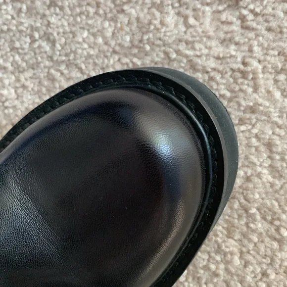 Stuart Weitzman 5500 lift boots - Picture 4 of 17